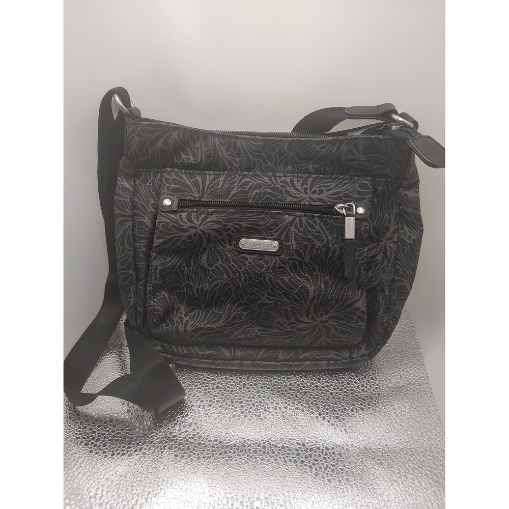 Baggallini Black Floral Print Crossbody Bag Purse Lightweight Travel